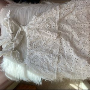 AMERICAN EAGLE EYELET TANK TOP